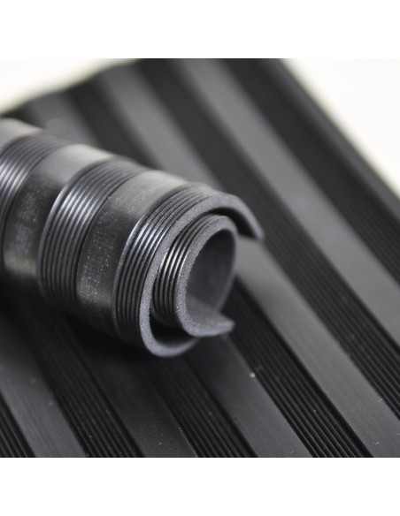 ROLLO PAVIMENTO ESTRIBERA 3MM 15M ANCHO 1,50M